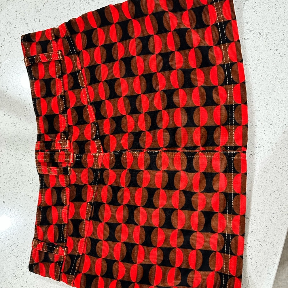 FREE PEOPLE WE THE FREE JOANIE CORDUROY MINI SKIRT - Geometric Red and Black - Picture 6 of 8